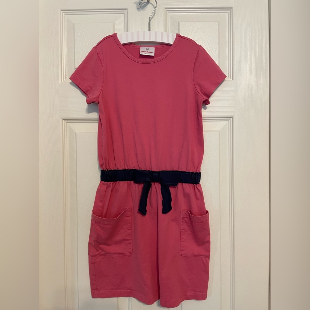 Hanna Andersson Pink dress with navy tie - Size 130